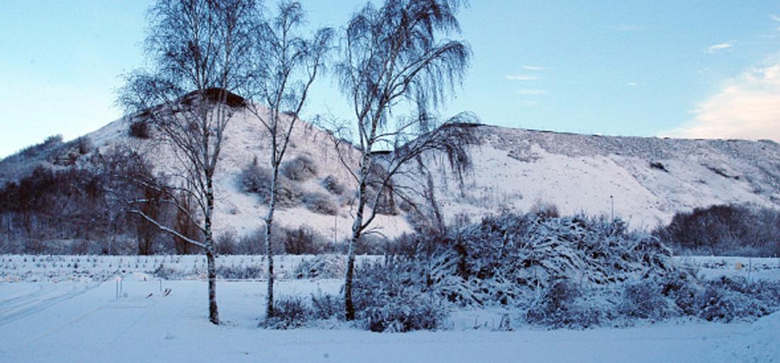 Les terrils de Rouvroy sous la neige